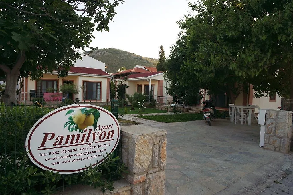 Ferienwohnung Pamilyon Apart Datça